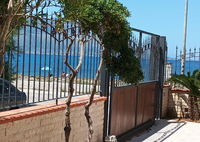 Casa Fronte Mare