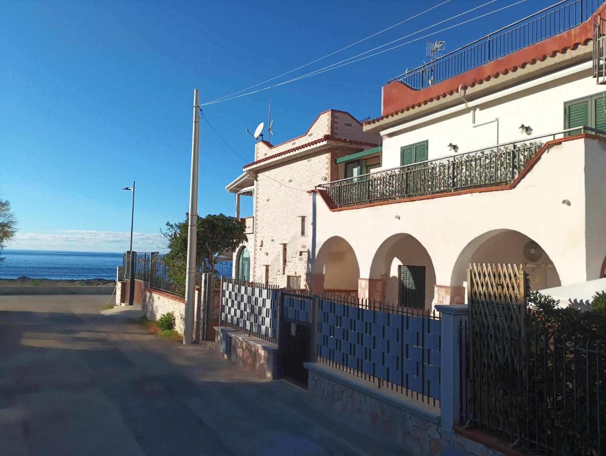 Casa Fronte Mare Isola delle Femmine